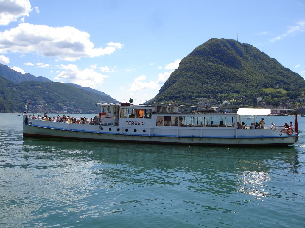 SERVIZIO DI COLLEGAMENTO VIA LAGO DA PORTO CERESIO (O DA LAVENA PONTE TRESA) FINO IN SVIZZERA